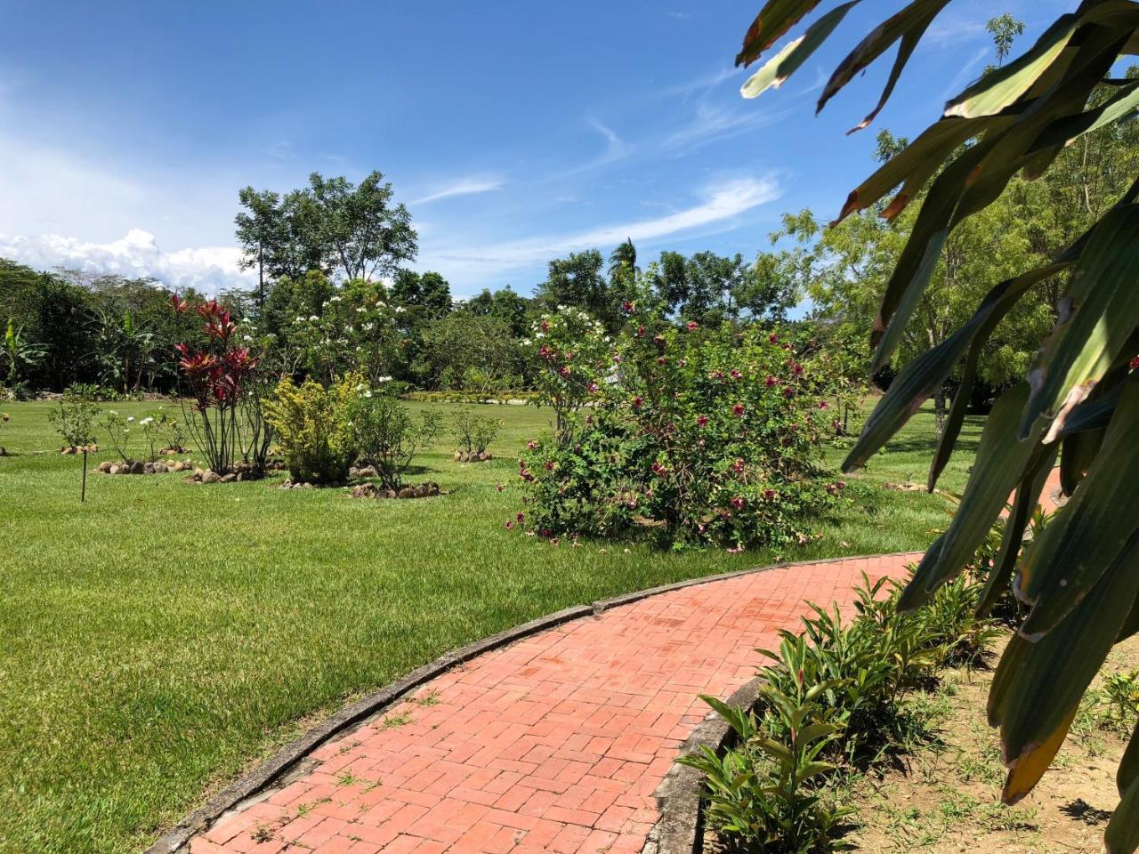 Hotel Campestre Arboretto Villavicencio Exterior foto