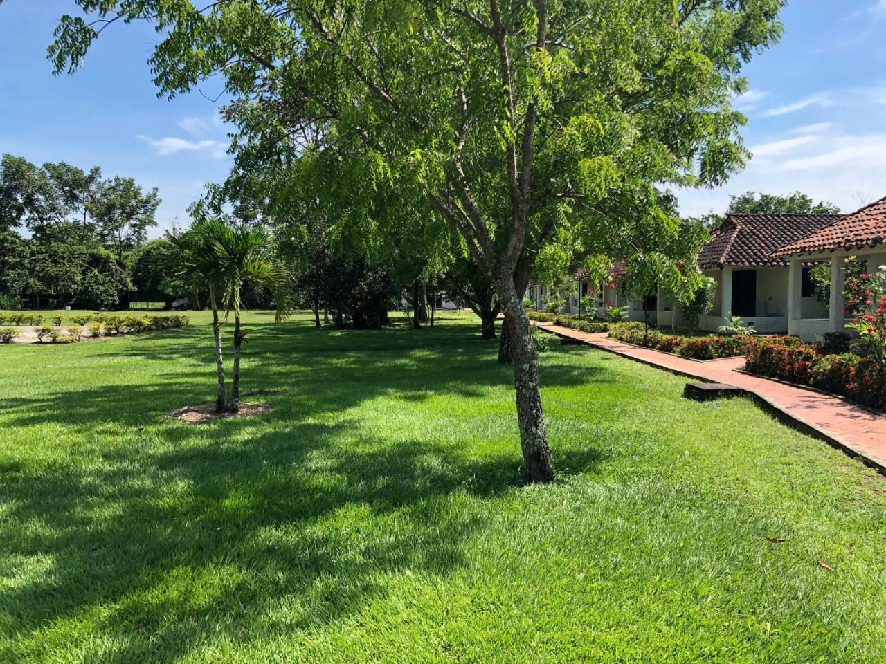 Hotel Campestre Arboretto Villavicencio Exterior foto