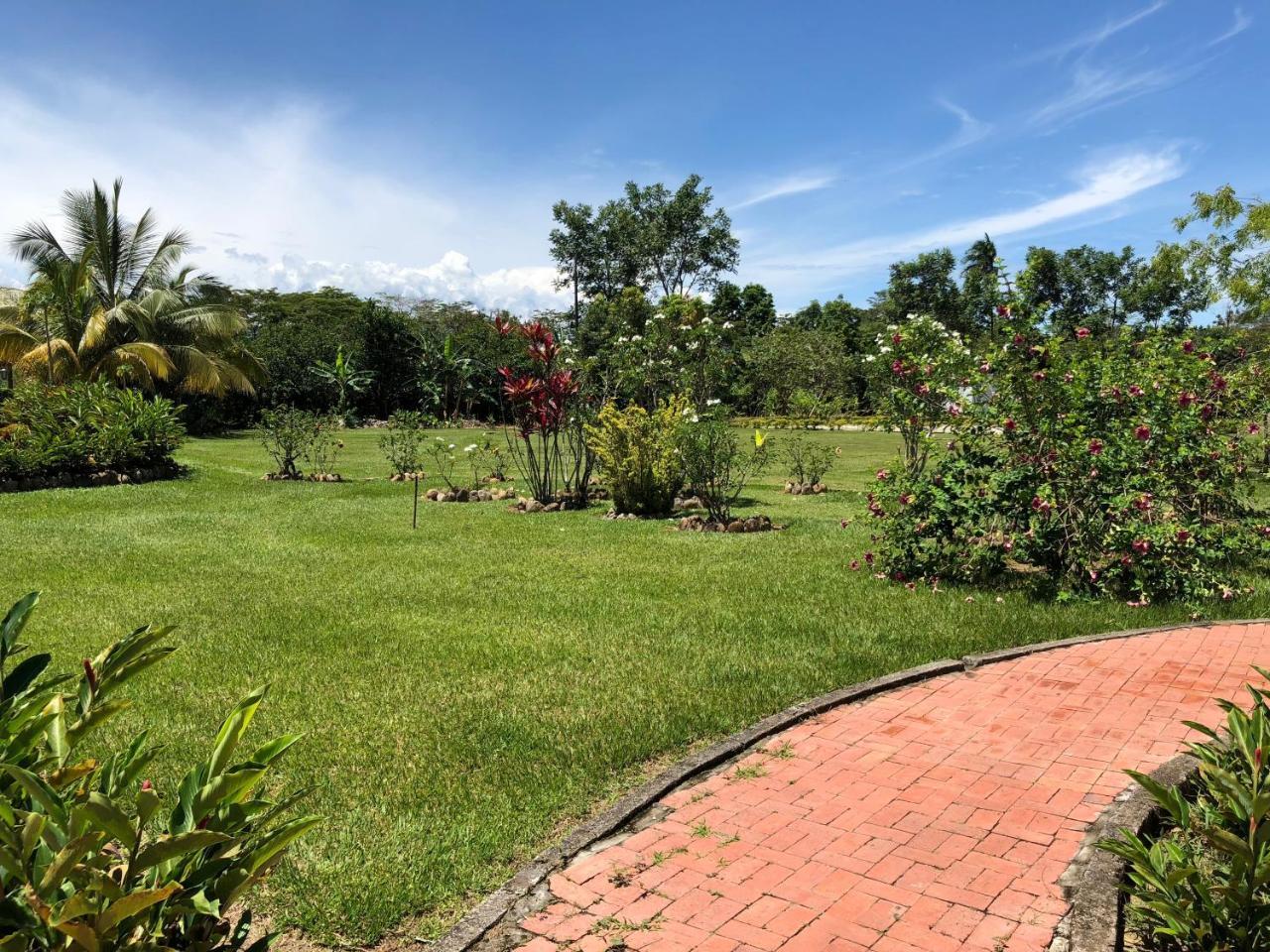 Hotel Campestre Arboretto Villavicencio Exterior foto