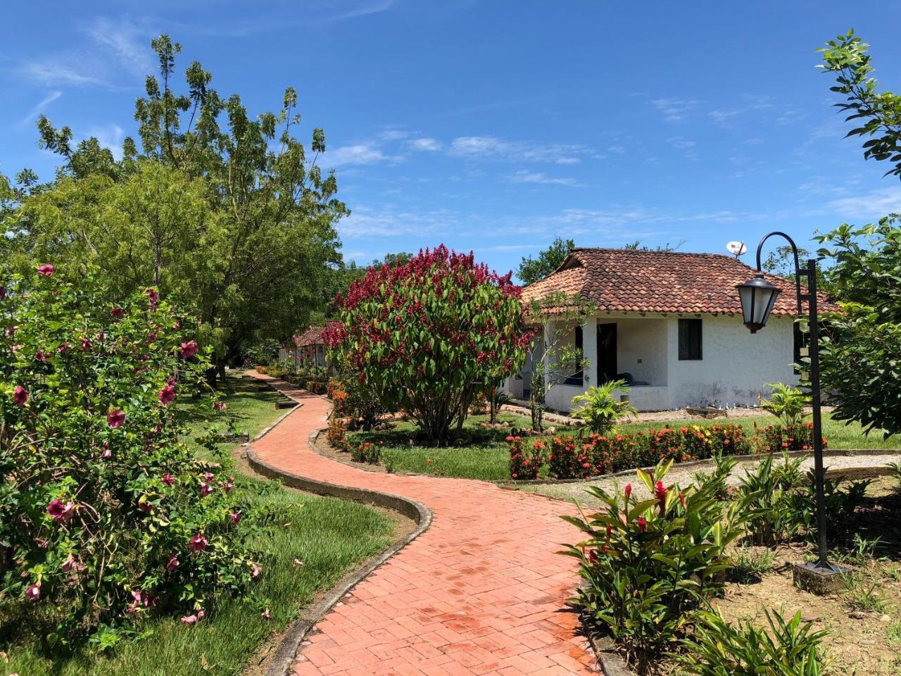 Hotel Campestre Arboretto Villavicencio Exterior foto